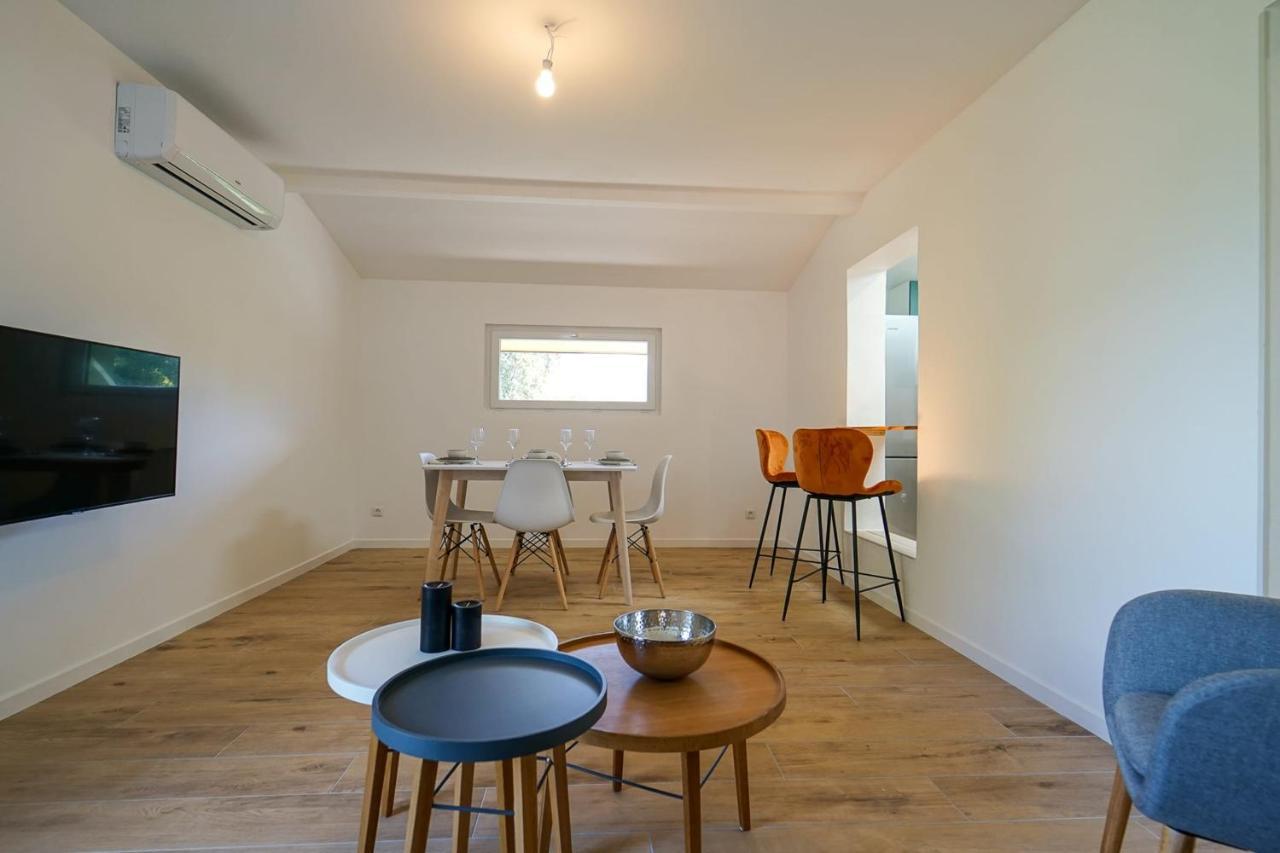 Le Semnoz charmant appartement pour 3 personnes à deux pas du lac! Sévrier Exterior foto