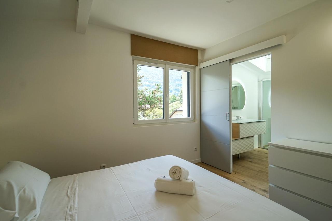 Le Semnoz charmant appartement pour 3 personnes à deux pas du lac! Sévrier Exterior foto
